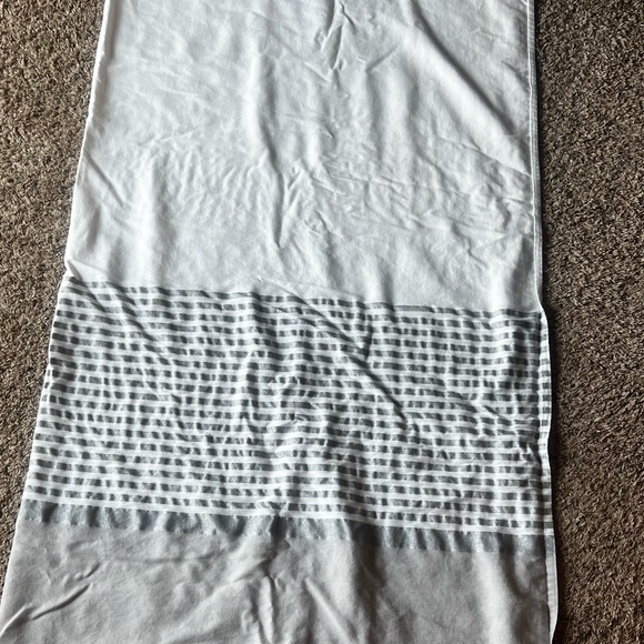 CARO Home Bath 32 Caro Home Shower Curtain Poshmark